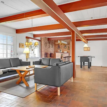 Awesome Home In Hojer With Sauna